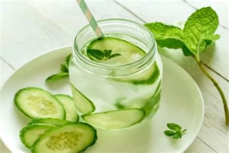 Resep Infused Water Mentimun Ala Dr Zaidul Akbar Bikin Wajah Glowing