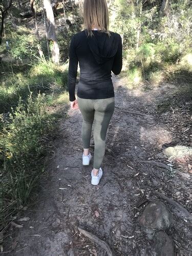 Tight Leggings On Bush Walk Oc Spandex Leggings And Yoga Pants Forum