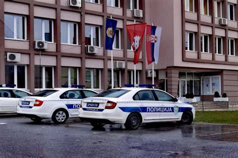 Nema Protesta U Kni U Policijska Stanica Se Ne Seli U Stambenu Zgradu