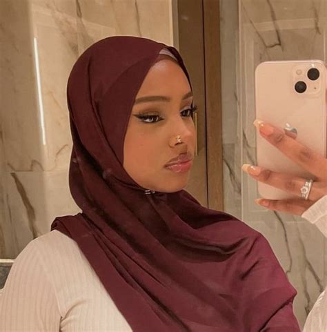 Pin By أمينة💌 On Hijab 🧕🏿 Hijabi Girl Hijab Fashion Inspiration Scarf Hairstyles