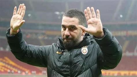 Galatasaray da Okan Buruk dönemi Arda Turan ın yeni görevi belli oldu