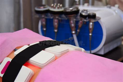 Laser Di Lipo Cosmetologia Dell Hardware Cura Del Corpo Scolpire Non