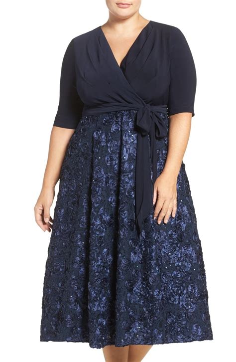 27 Plus Size Wedding Guest Dresses With Sleeves Alexa Webb