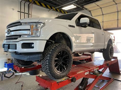 Ford F 150 White Fuel Off Road Flame 6 D804 Wheel Front