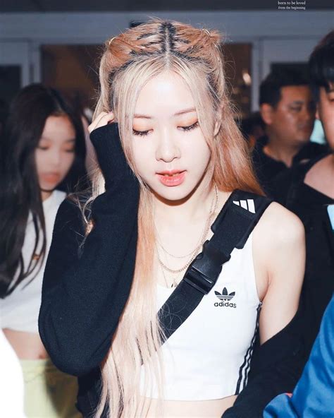 Blackpink🖤💗 On Instagram “rosé At Incheon Airport Back From Bangkok