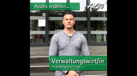 Auszubildender Phillipp Erz Hlt Von Seiner Ausbildung Beim Kreis