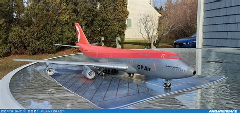 Revell Boeing Airlinercafe