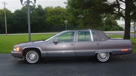 1993 Cadillac Fleetwood Brougham | T36 | Chicago 2014