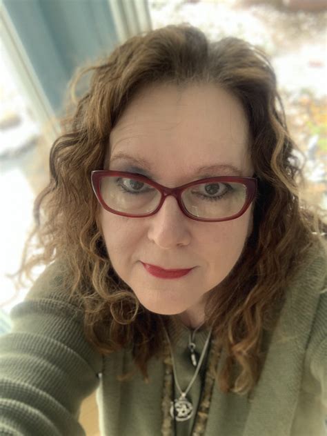 2020 A Decade And A New Bird Laurell K Hamilton