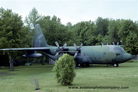 The Aviation Photo Company C Hercules Lockheed Usaf Lockheed