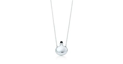 Elsa Peretti® Bottle round bottle pendant in silver with a black jade ...