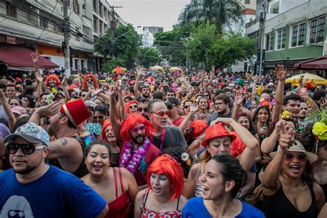 Recorde De Blocos Carnaval De Rua De Sp Deve Atrair Milh Es De