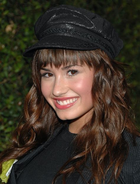 Demi Lovato's Beauty Evolution, From "Don't Forget" To "Dancing With ...