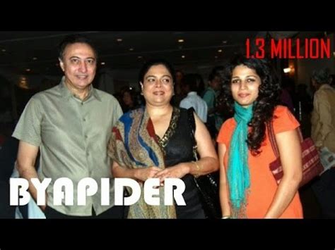 Reema Lagoo Family Photos || Father, Mother, Husband & Daughter ...