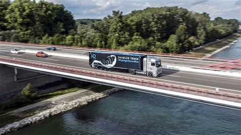 Pressrelease | Daimler Truck