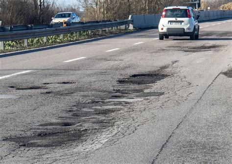 Ostellato il monito della sindaca La superstrada è impercorribile