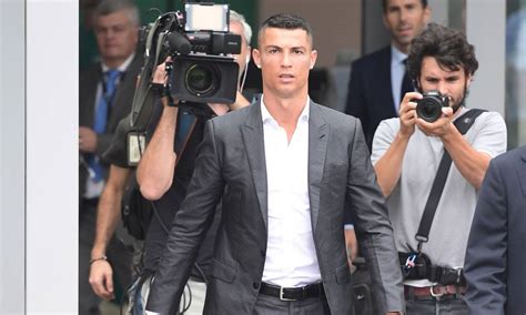 Juventus Apresenta Cristiano Ronaldo Como Reforço Em Turim Jornal O Globo