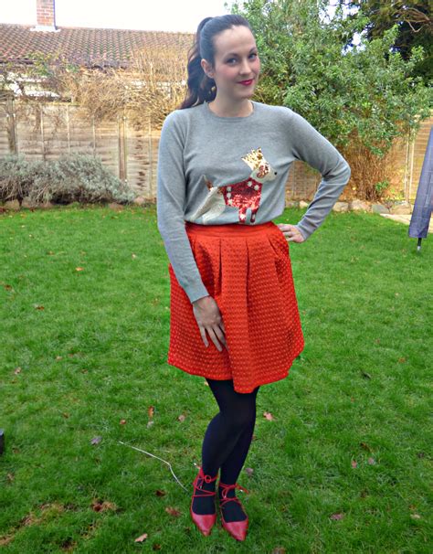 Outfit: The Christmas Jumper, Reworked – Picking the Day