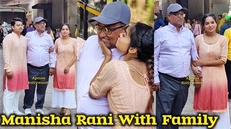 Manisha Rani Lovely And Happy Moments With Father And Brother Rohit At