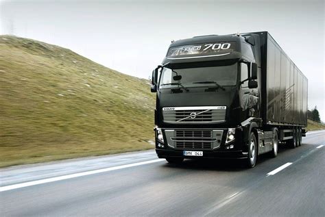 Volvo Trucks Wallpapers - Wallpaper Cave