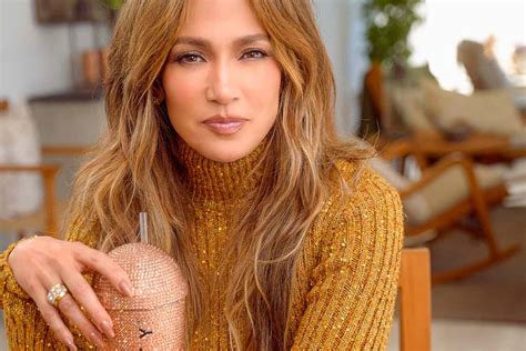 Pas ndarjes nga Ben Affleck diva Jennifer Lopez punëson truprojën e re