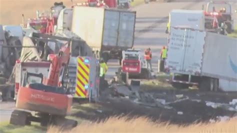 Tormenta De Polvo Ocasiona Accidente Que Deja Seis Muertos En Carretera