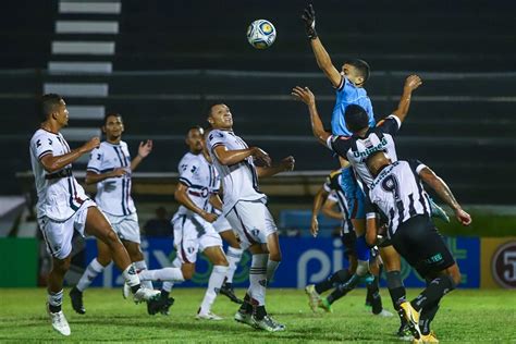 Avaliações do Fluminense PI zaga vacila time se perde e Tricolor