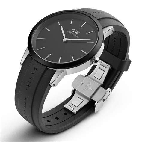 Buy Daniel Wellington Iconic Link Motion 40mm Silver Black Watch For