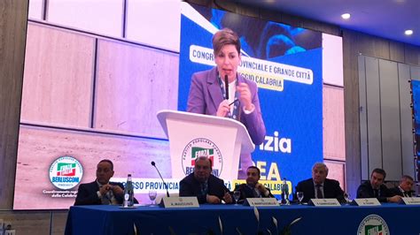 Congresso Forza Italia A Reggio Eletti I Coordinatori Arruzzolo E