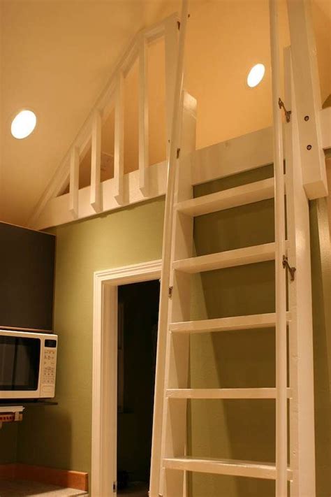 Tiny House Loft Ladder Hortensia Caraballo