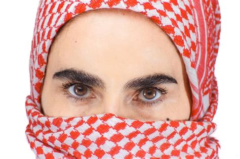 Premium Photo | Woman with keffiyeh