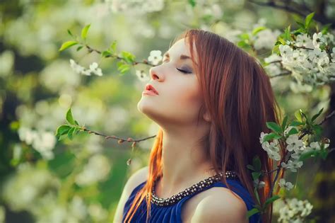 Women Model Redhead Long Hair Closed Eyes Sensual Gaze Face Dyed