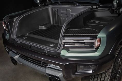 2023 Hummer Ev Suv Gm Gives First Peek At Gmc Hummer Ev Suv Version