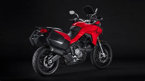 2023 Ducati Multistrada V2S Guide • Total Motorcycle