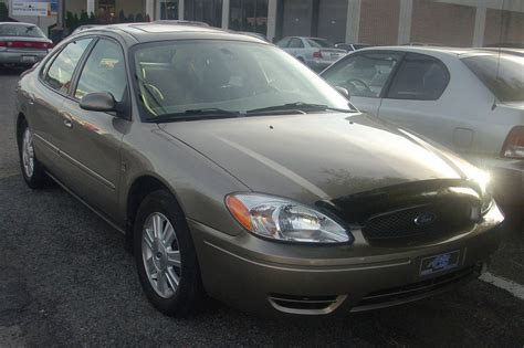 2004 Ford Taurus Se 3 0l 4dr Sedan 4 Spd Auto W Od