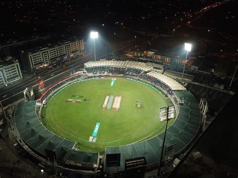 Cricwik Ipl 2020 Venue Dubai Sharjah And Abu Dhabi Ground Pitch Report