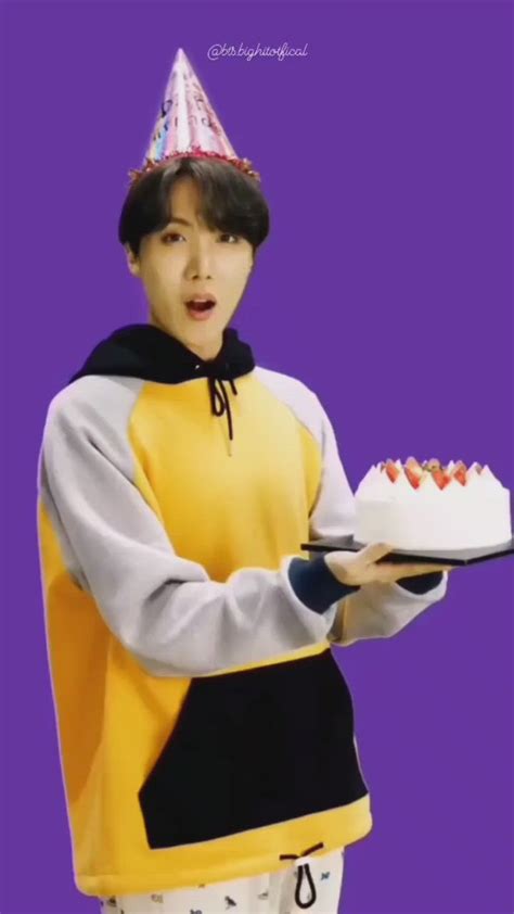 Happy Birthday Hobieeee💜🎂😘 Jhope Cute Cute Couples Teenagers Bts Happy Birthday