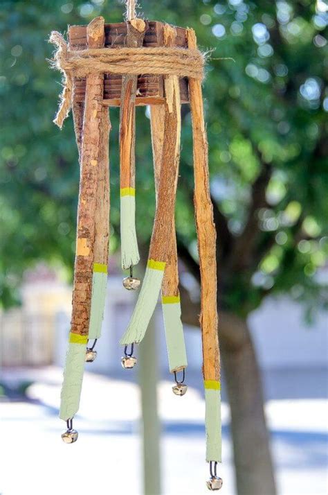 Garden Decoration Ideas By Using Branches And Logs