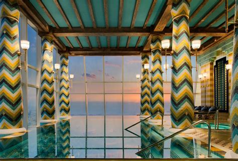 Book Burj Al Arab Rooms In Dubai To Spoil Yourself With Sheer Luxury