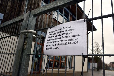 Coronavirus Willich schließt Schule und Kita Kempen sagt Fußball