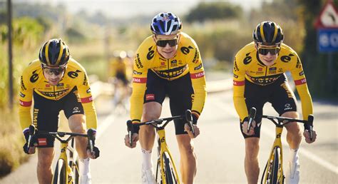 Jumbo Visma présente son maillot pour 2023 velopack