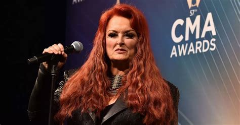 Wynonna Judd Concerns Fans With Seriously Bizarre Country Music