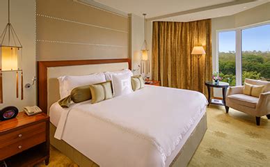 5 Star Hotel in New Delhi - Luxury Hotel Booking in New Delhi | ITC ...