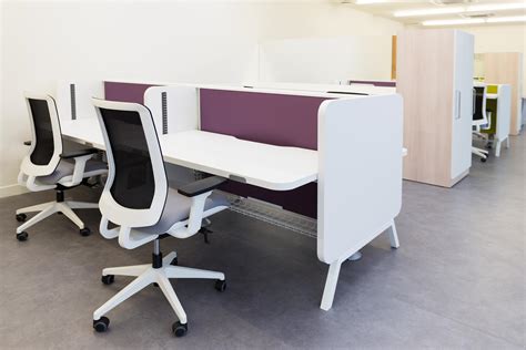 Mobilier De Bureau Professionnel Assis Debout