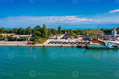 Aerial view of the Lido de Venezia island in Venice, Italy. 5089680 ...