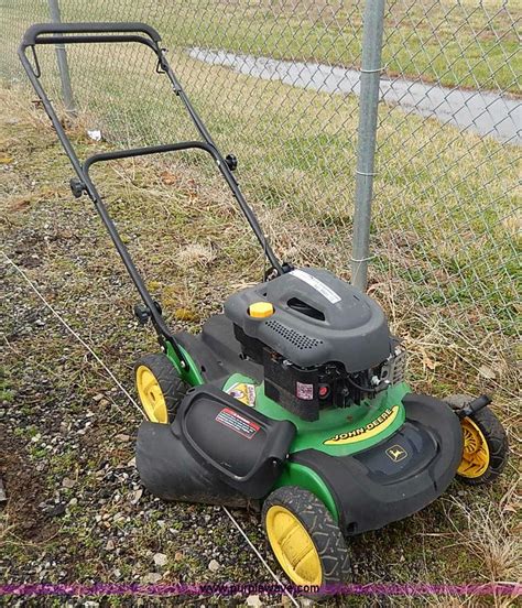 John Deere Js Self Propelled Push Mower In Baldwin City Ks Item