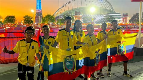 Qatar Hincha De Mi Barrio El S Se Puede De Ecuador