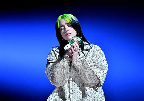 Esta Es La Triste Razón Por La Que Billie Eilish Dejo De Usar Vestidos Noticierolat