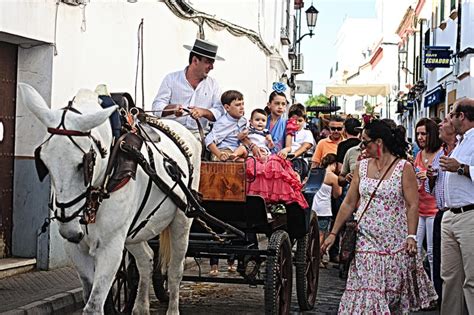 Patron Saint Celebrations 59 Editorial Photo Image Of Street People 33498446