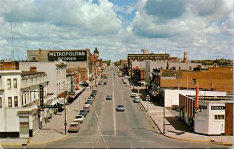 Postcard Sk Moose Jaw Looking North Along Main Street Classic Cars